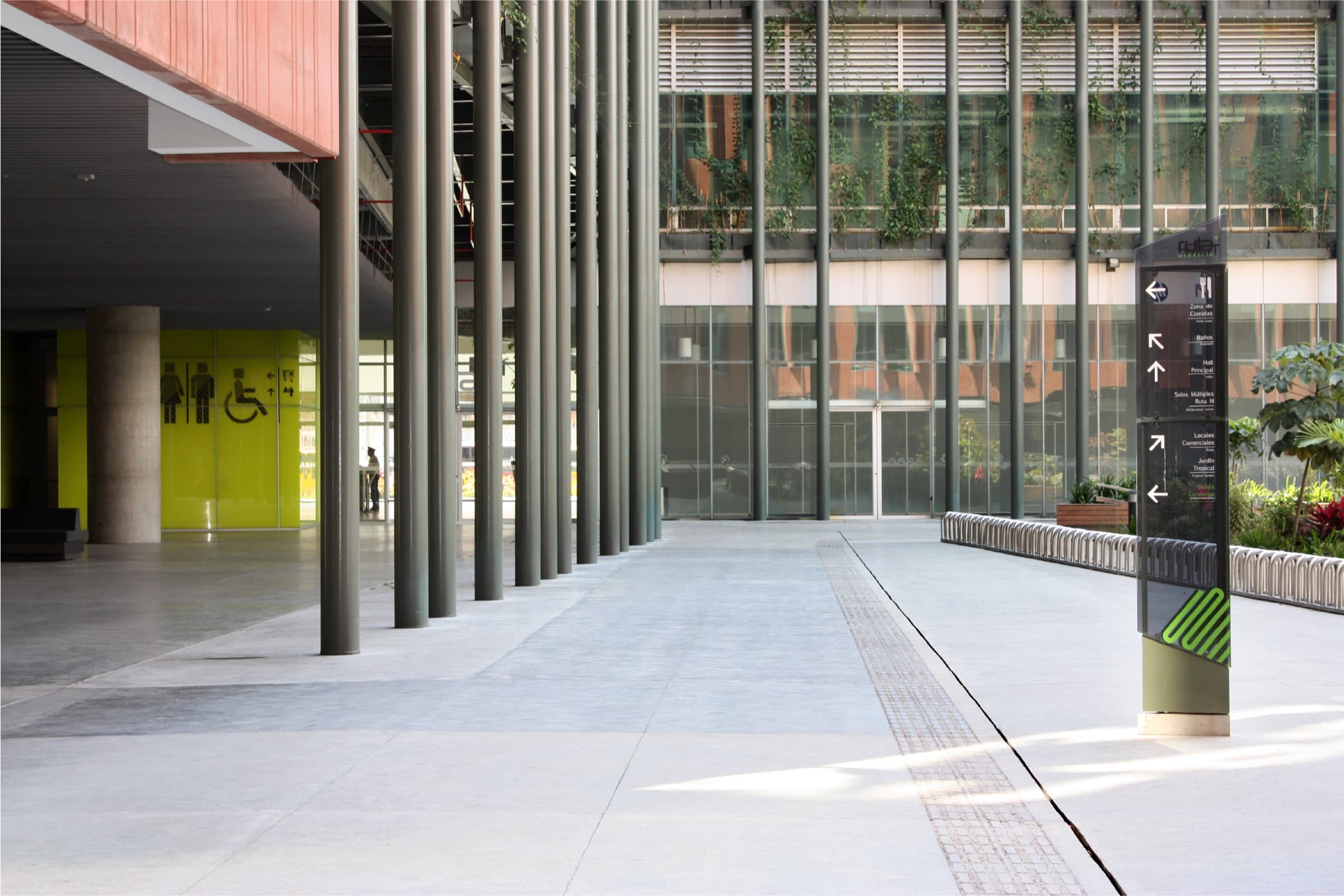 Ruta N Medellín: Wayfinding and Identity System